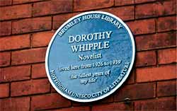Blue plaque to Dorothy Whipple.